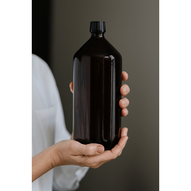 Eterinio aliejaus vonios emulsija